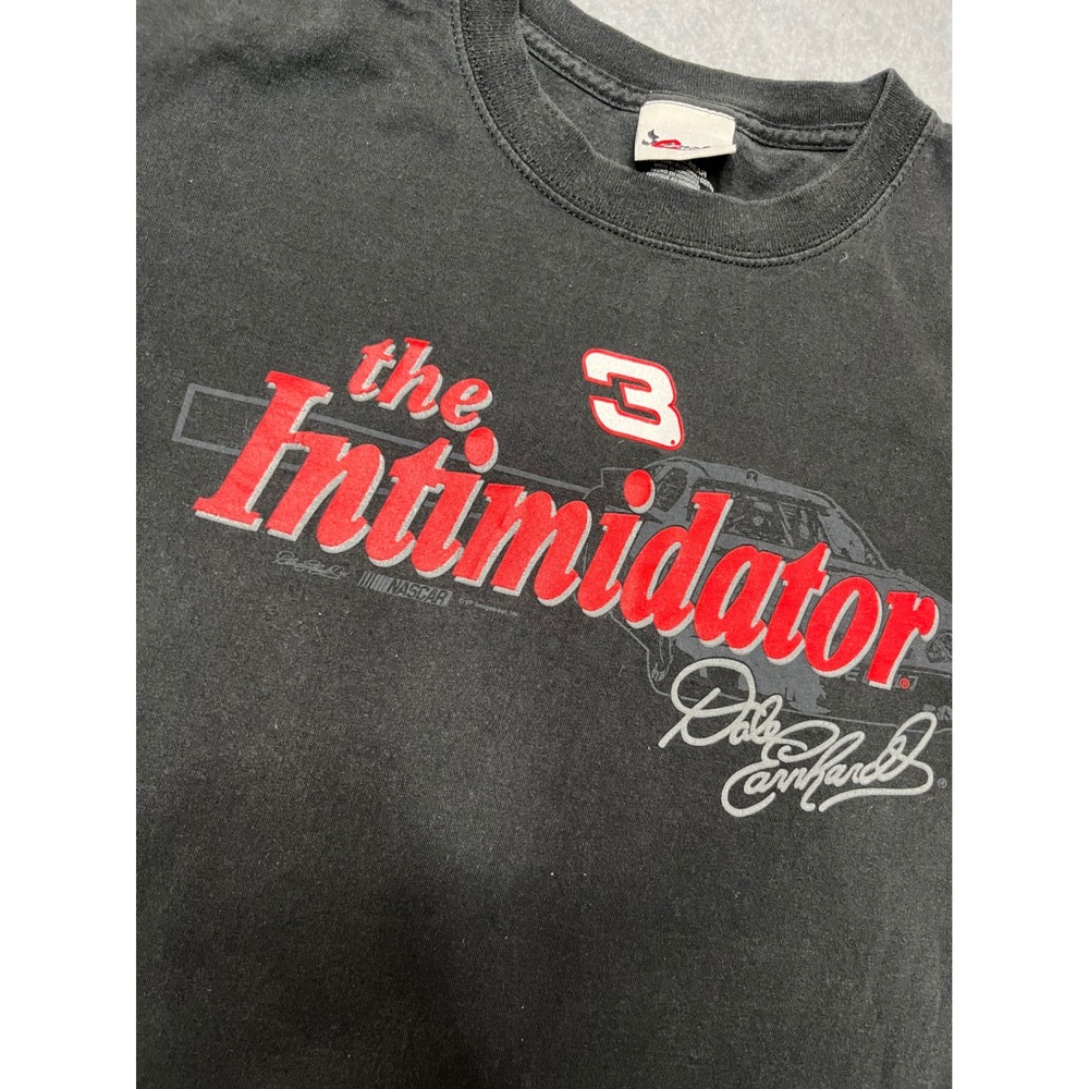 Chase Authentics Dale Earnhardt The Intimidator NASCAR T-Shirt Mens L‎ vintage